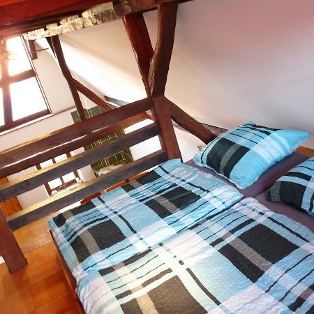 Ferienwohnung Der Familie Budzisch Синшайм Екстериор снимка