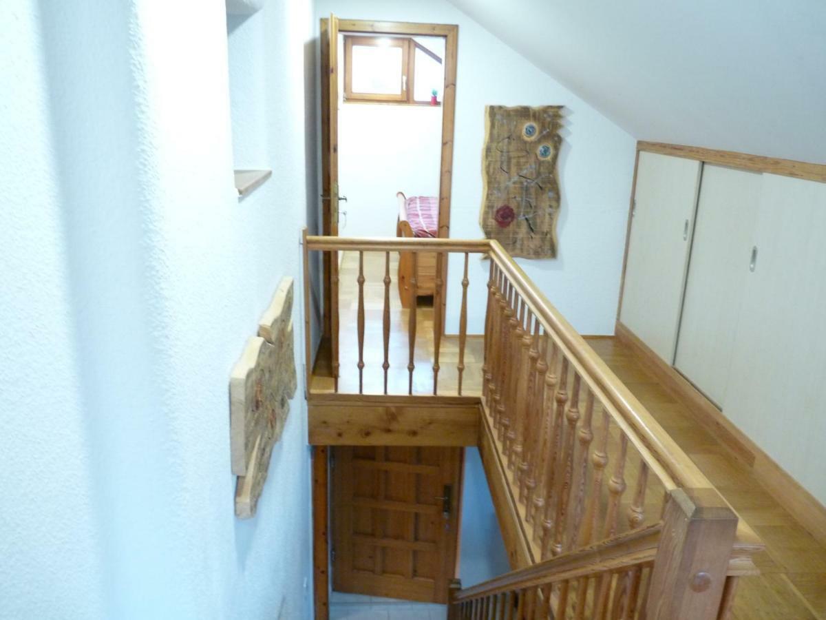 Ferienwohnung Der Familie Budzisch Синшайм Екстериор снимка
