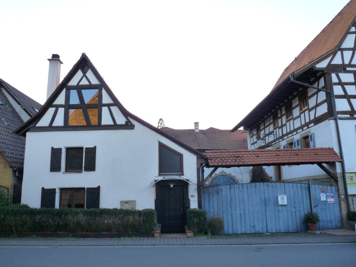 Ferienwohnung Der Familie Budzisch Синшайм Екстериор снимка